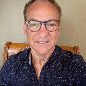 Meet your Posher, Gregory